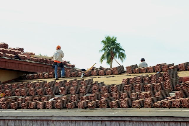 Top 10 Signs Your Roof Needs Repair in Hillsboro Beach, FL